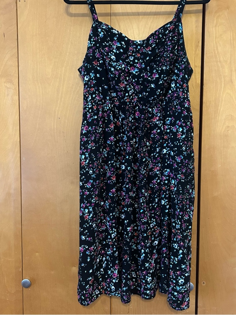 Torrid Black Floral Spaghetti Strap Midi Dress